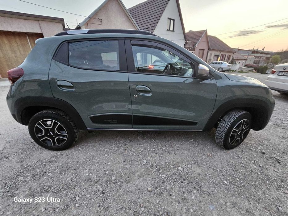 Dacia Spring Expression Electric,45 CP , 8.700 km