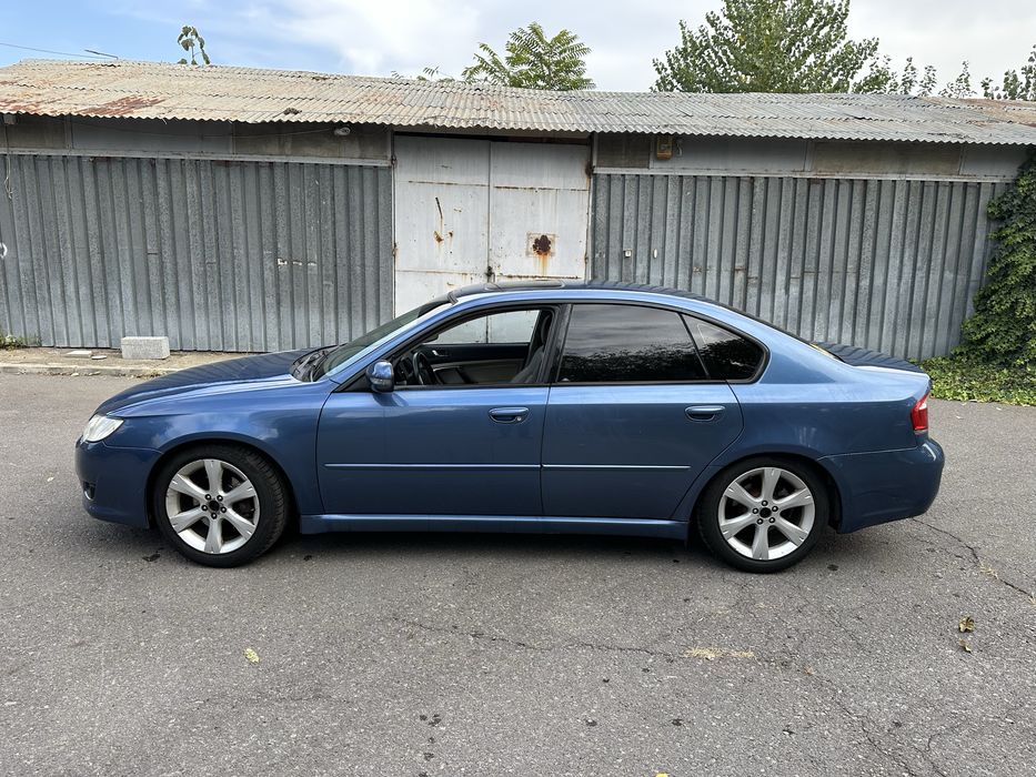 Subaru Legacy de vanzare/dezmembrez