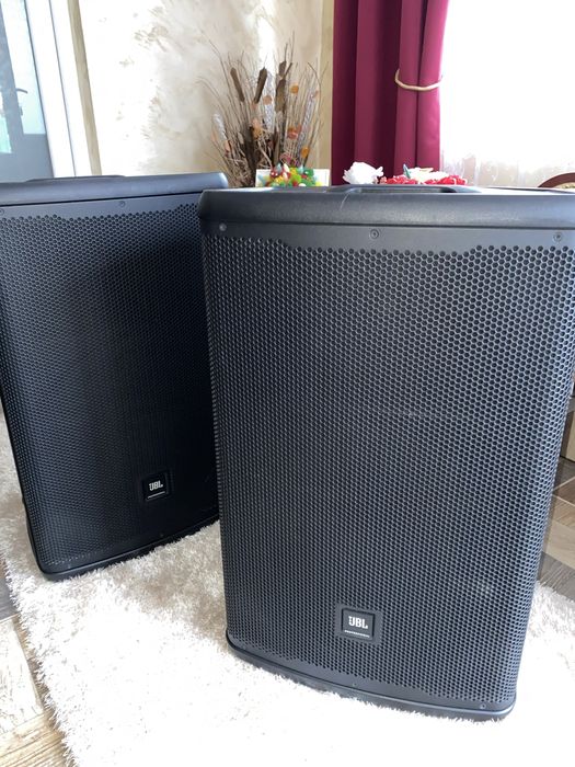 Boxe active subwoofer alto jbl the box dynacord rcf fbt
