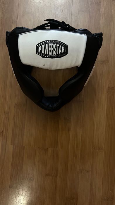 Протектор за глава бокс