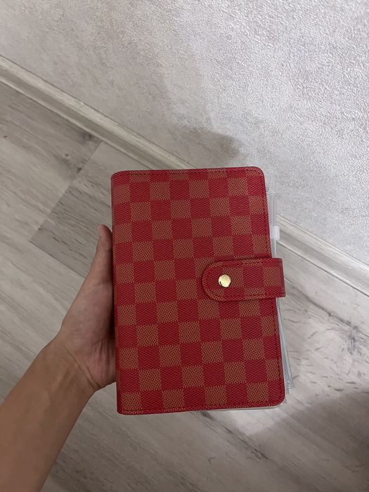 Ақша жинайтын блокнот