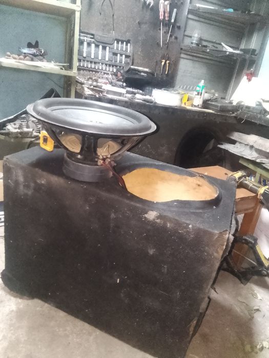 Продам сабвуфер pride hp15  с моноблок. Edge