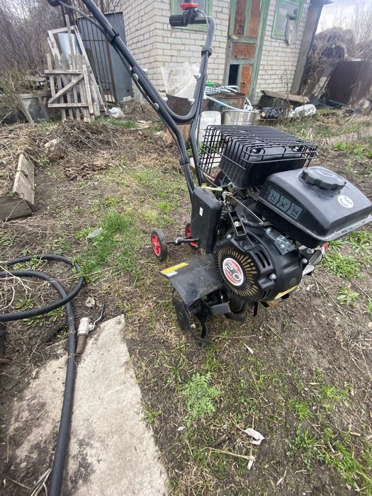 Продам мотоблок.