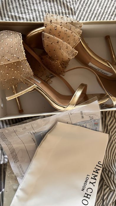 Продам босоножки jimmy choo