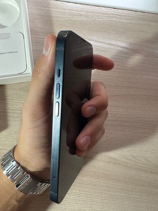 iPhone 13 128ГБ срочно