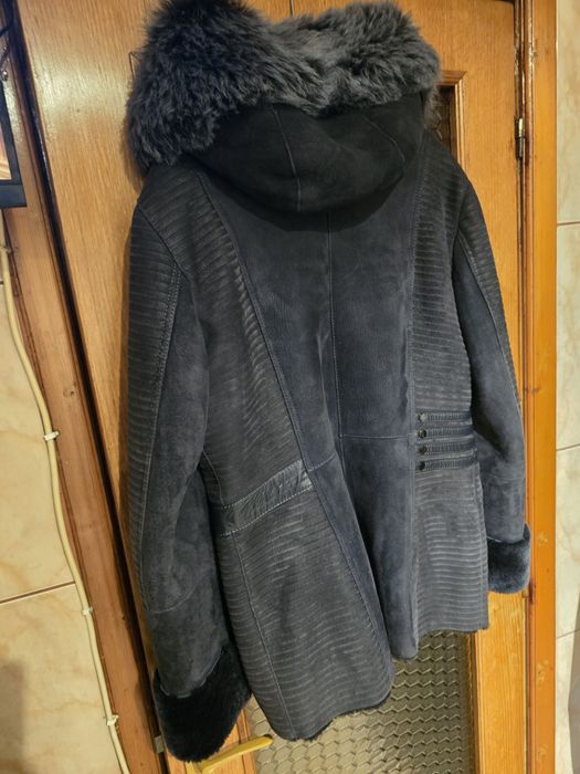 Haină medie de damă,  din piele naturală