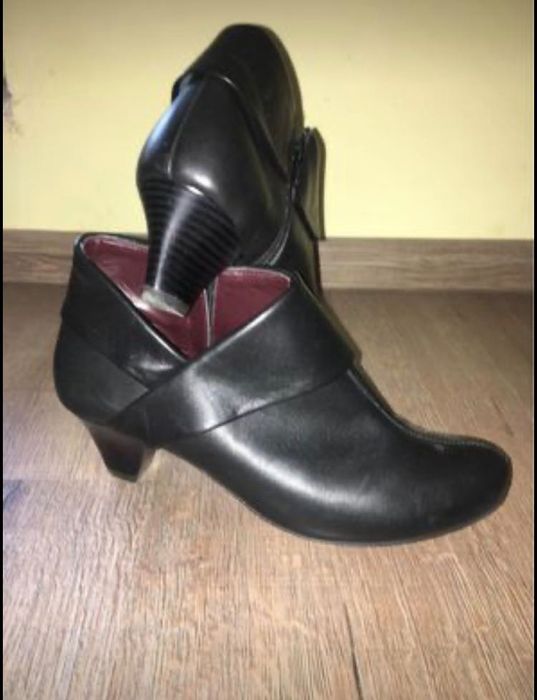 Дамски обувки размер 39 1/2