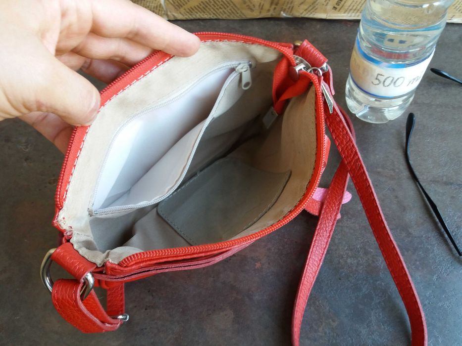 дамска чанта,малка червена,кожена чантичка-естествена кожа