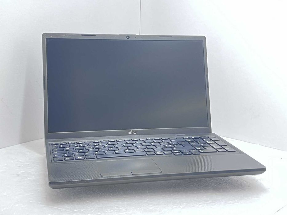 Fujitsu LIFEBOOK A3511 15.6" i3-1115G4 8GB 260GB бизнес клас Гаранция