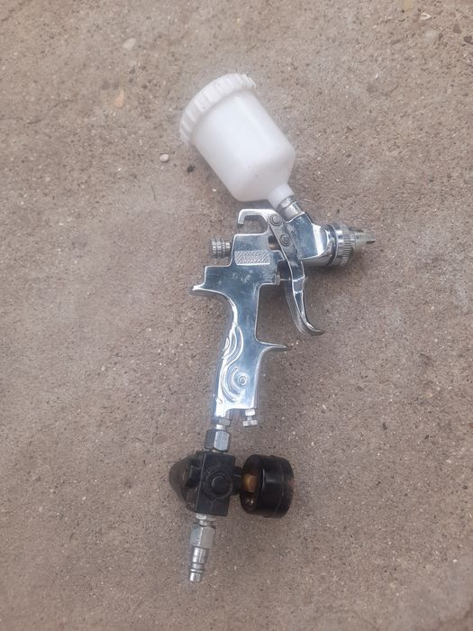 Pistol de vopsit HVLP  diuza 2,5