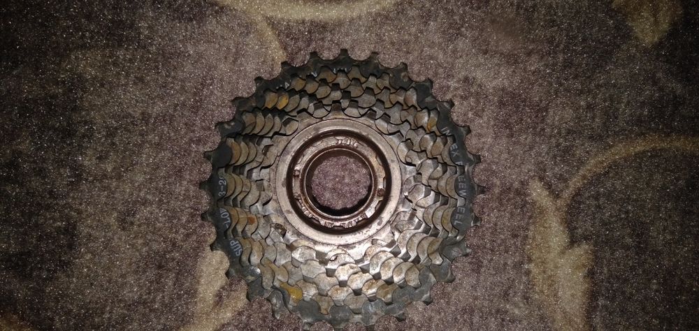 продам запчасти на велик