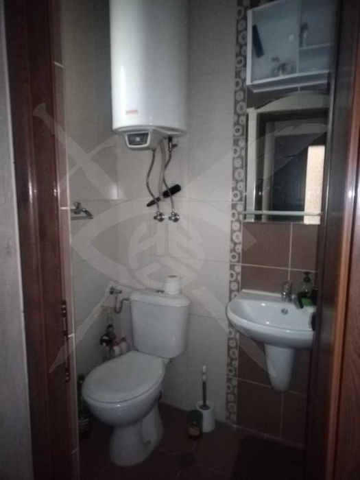 Дава се под наем Едностаен апартамент в Варна, Център - 35 кв.м за 300 € - Снимка #3