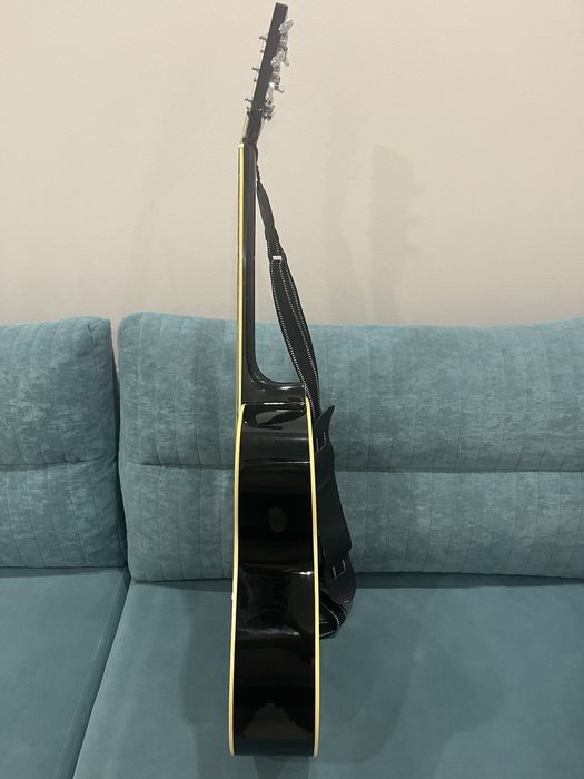 Новая акустическая гитара HOMAGE