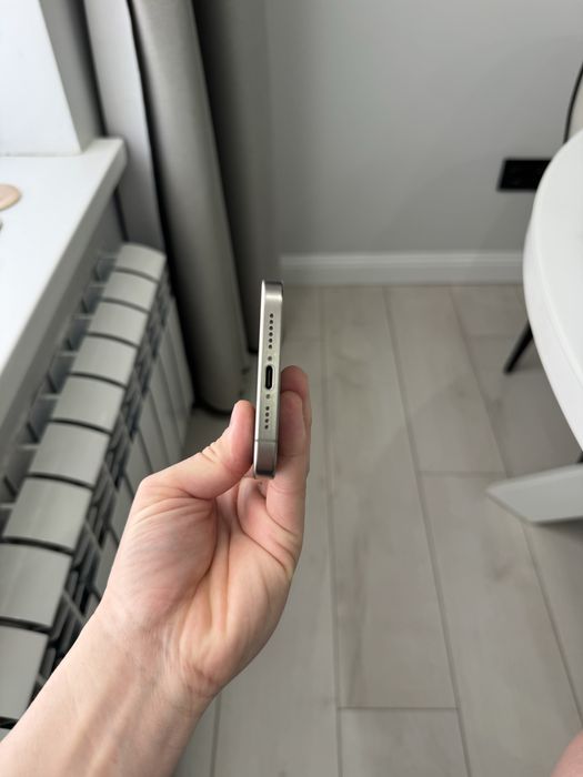 Айфон 15 про мах 256