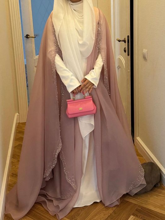 Платье и накидка ручной работы