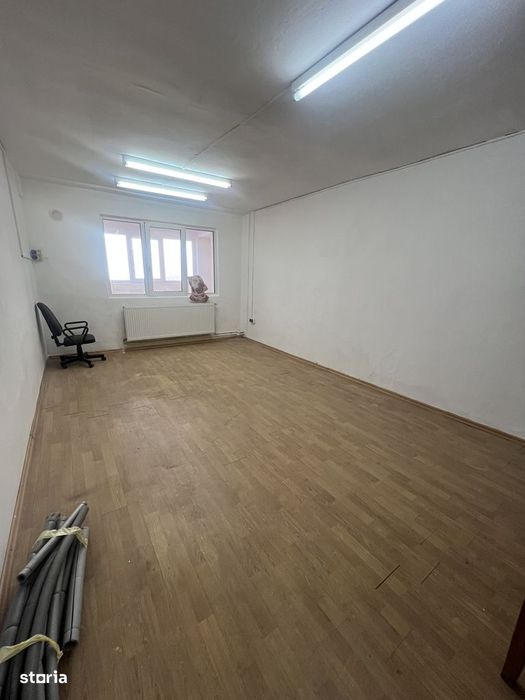 Apartament cu balcon, zona Vama-Prundu
