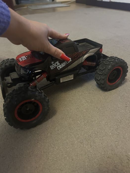 Masina off road mare