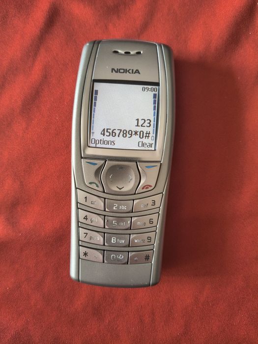 Nokia 6610i  ( decodat, lifetimer 4:10, impecabil)