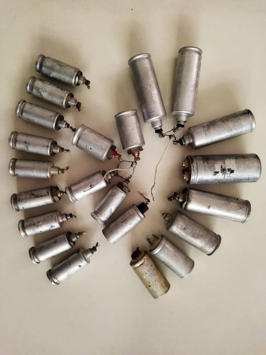 Продаю полярные конденсаторы