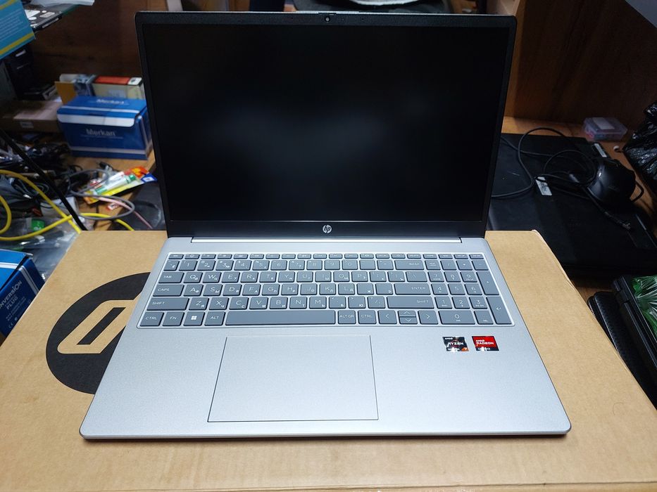 Hp Ryzen7 Yangi ishlamagan kuchli noutbuk