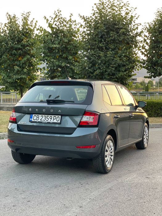Skoda Fabia 58000 км * FACELIFT * LED