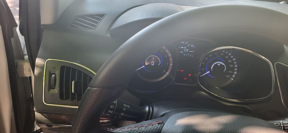 Продаётся почти новый автомобиль