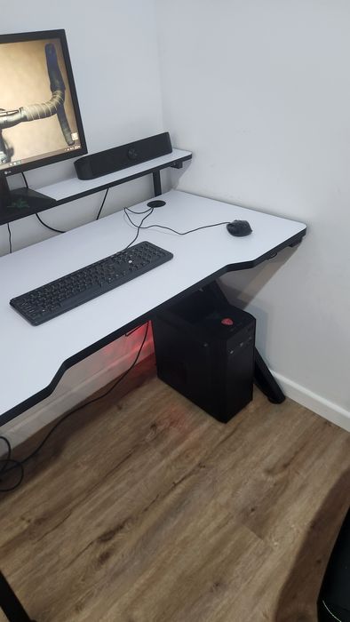 Unitate Ryzen 5 3400G / 16GB RAM / SSD 120GB + HDD 1TB