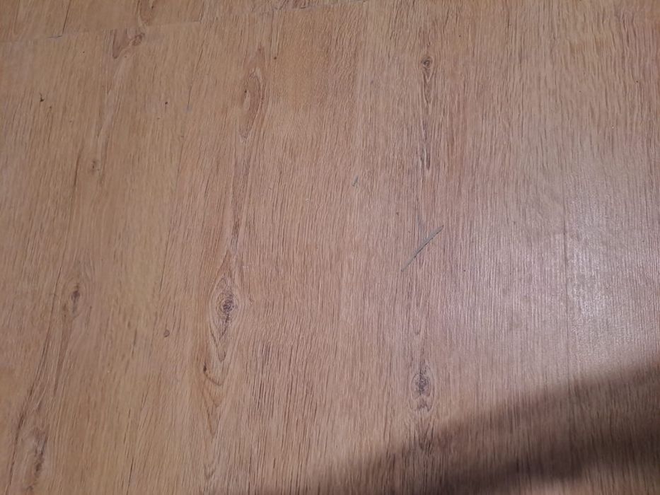 Срочно продам ламинат