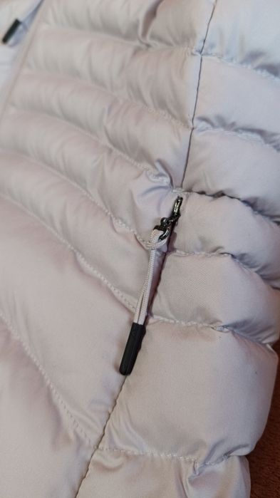 Продам куртку оригинал Reebok