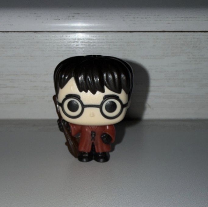 Гарри Поттер  фигурка