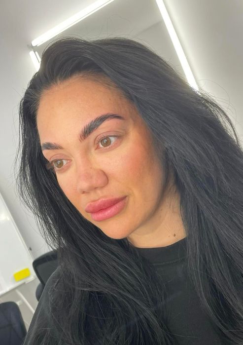 Laminare și Stilizare sprâncene - Cluj