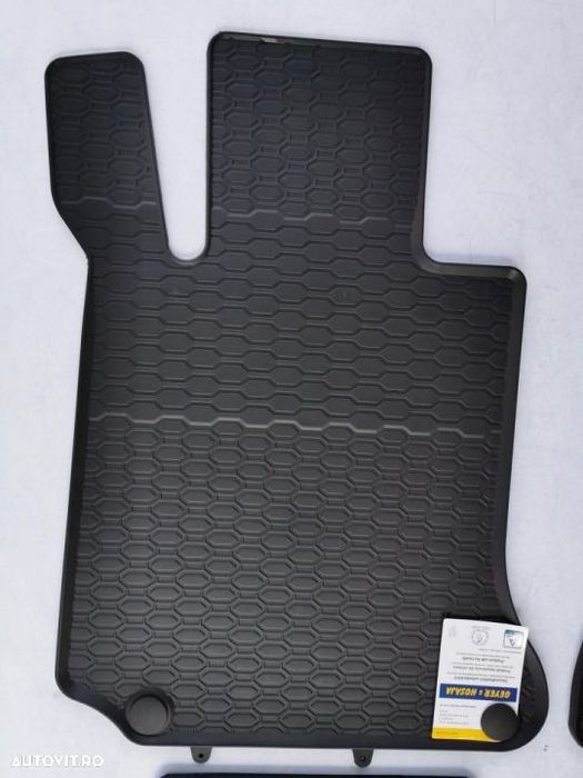 Covorase cauciuc Mercedes C Klassa W 204 ( 2006- 2014 )