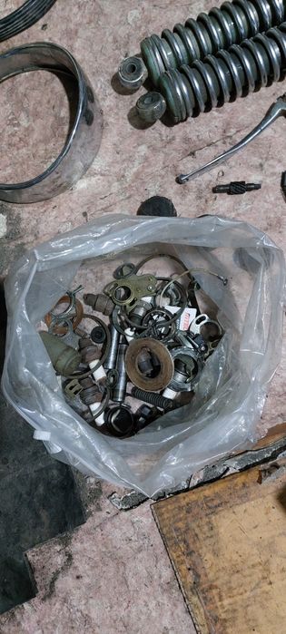 Запчасти от мотоцикла Иж.