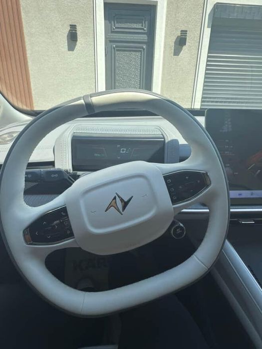 Срочно продается автомобиль донгфен новая