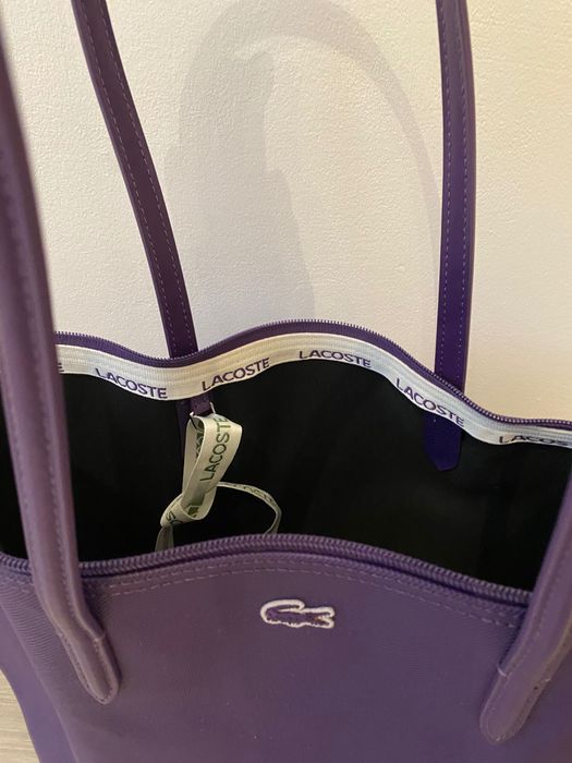 Geanta Lacoste nouă cu eticheta