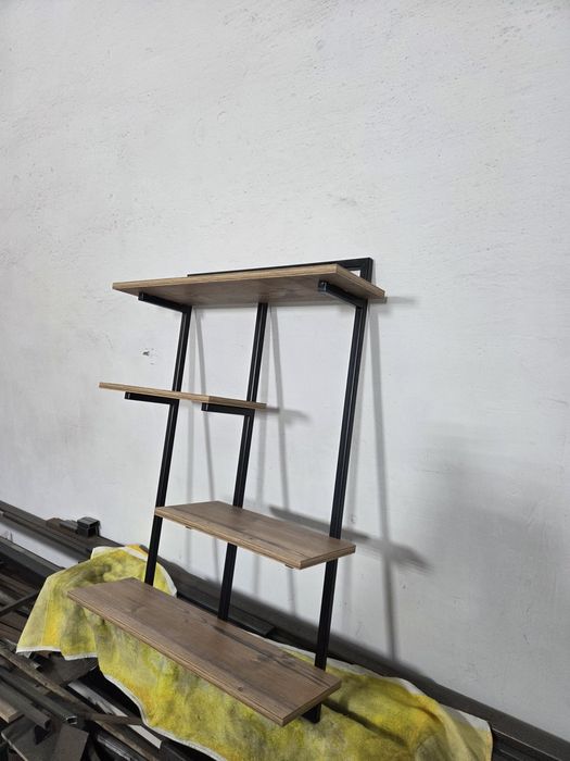 Полка в лофт стиле