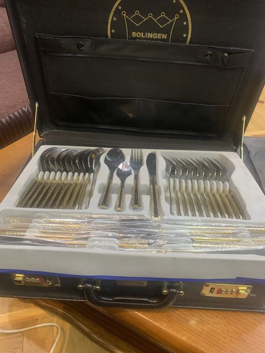 Набор но ложки вилки