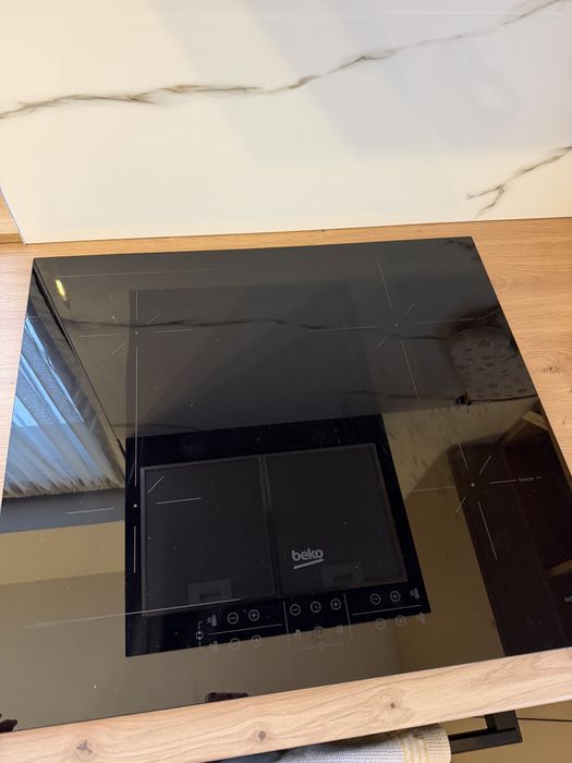 Plita inductie Beko