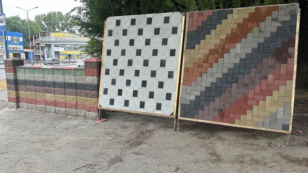 Брусчатки и плитки в наличии