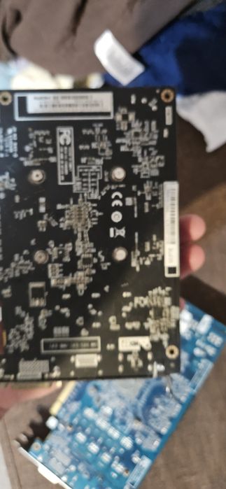 Placi video pc radeon 6850 gdr 5,sahppiere 2gb gdr5