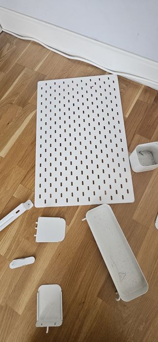 Panou perforat Ikea si accesorii