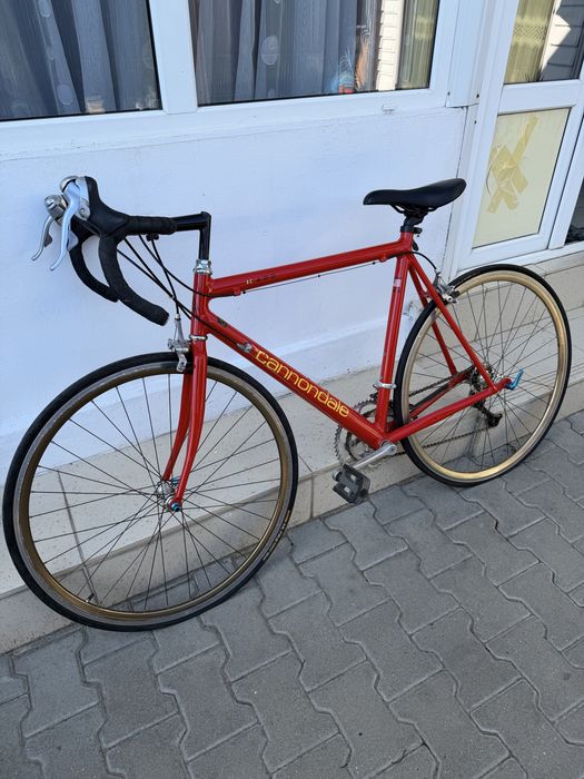 bicicletă Cannondale R400 – cursieră vintage