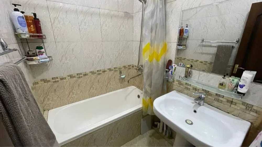 СРОЧНО Авиасозлар-4! Продается 2х-комнатная! Школа-61 50м2!