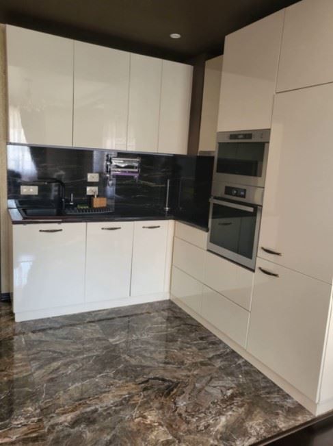 Дава се под наем Двустаен апартамент в София, Манастирски ливади - 80 кв.м за 697.17 € - Снимка #3