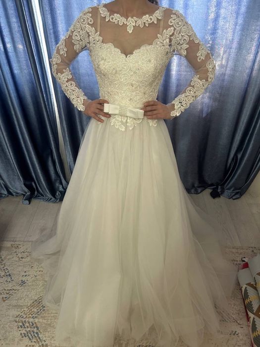 Распродажа новых свадебных платьев