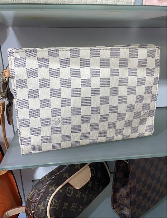 Мъжка чанта клъч “L”O”U”I”S” “V”U”I”T”T”O”N”