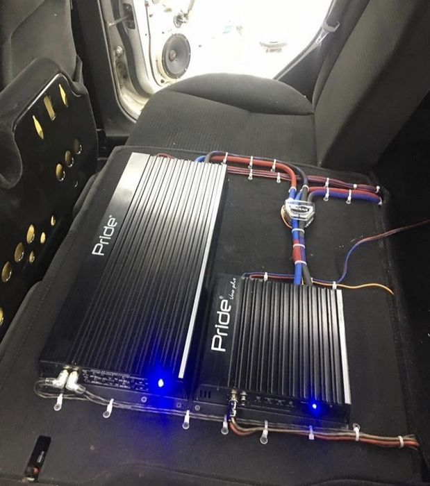 Установка автомагнитол , автозвука