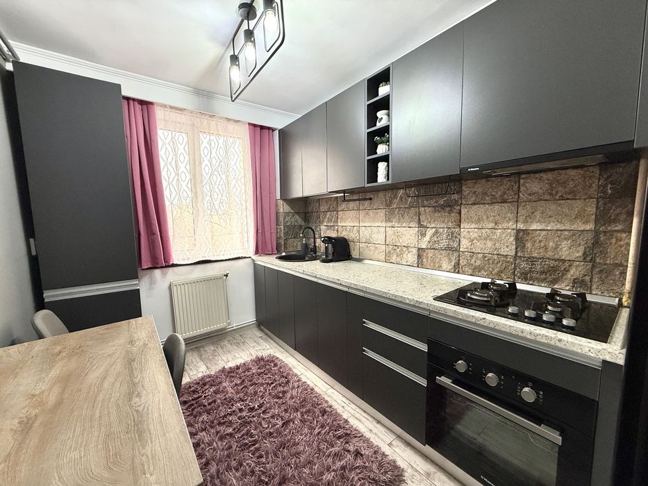 Vand apartament 3 camere confort 1 -Trivale