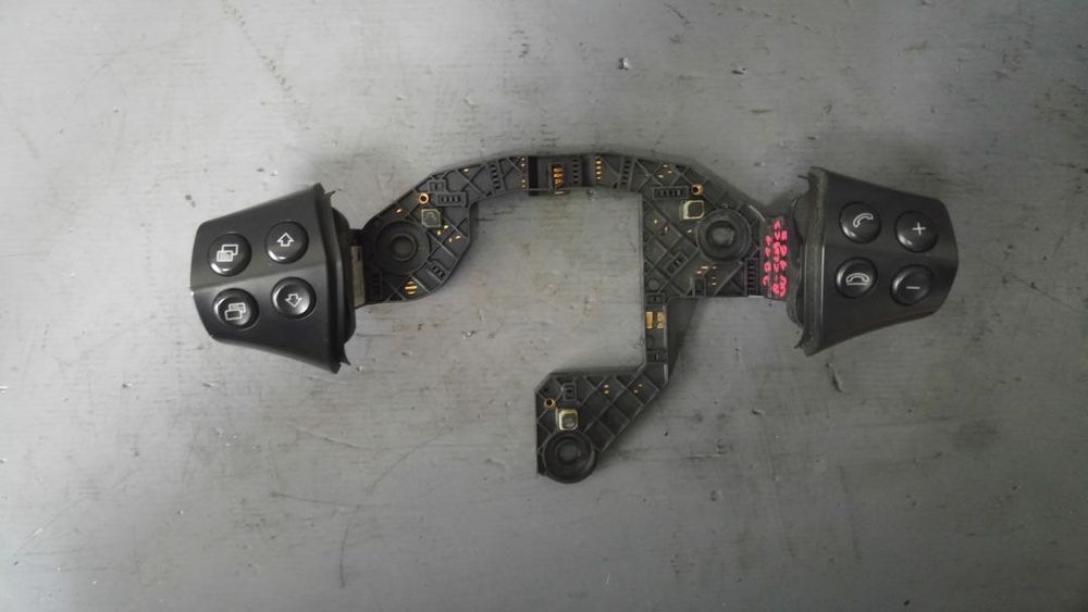 comenzi volan mercedes a-class w169 1698207310