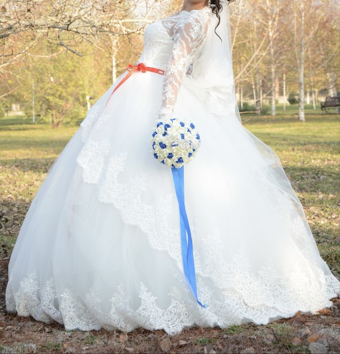 Свадебное платье , свадебные платья продажа и прокат